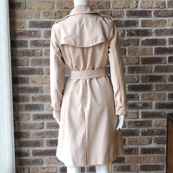 Burberry Trench Coat Size M - Picture 2 of 12
